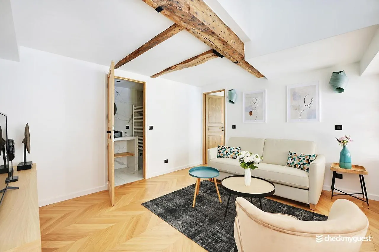 Appartement CMG Résidence République - Rue Béranger Paris