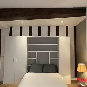  Appartement Modern In The Heart Of St-germain