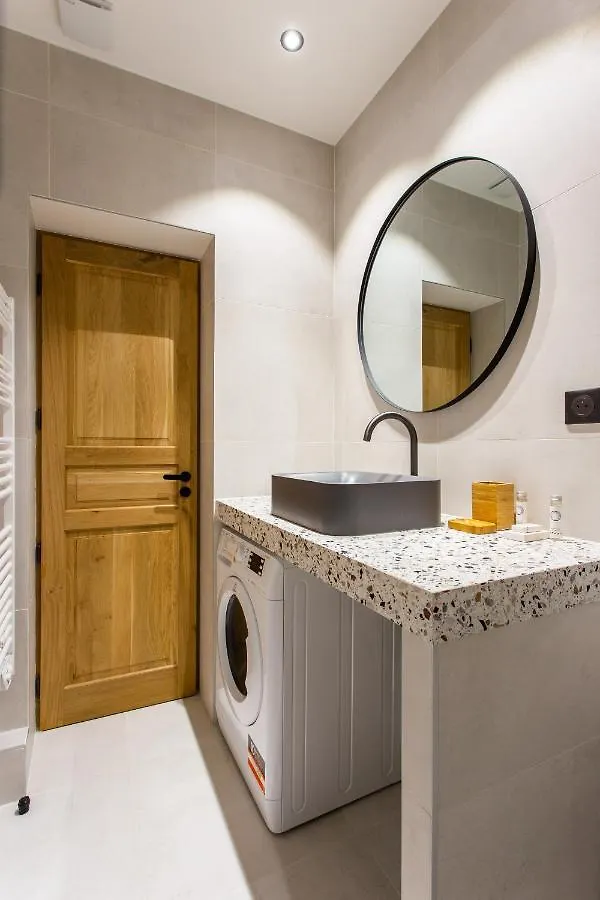 Cmg Residence Republique - Rue Beranger Parijs Frankrijk